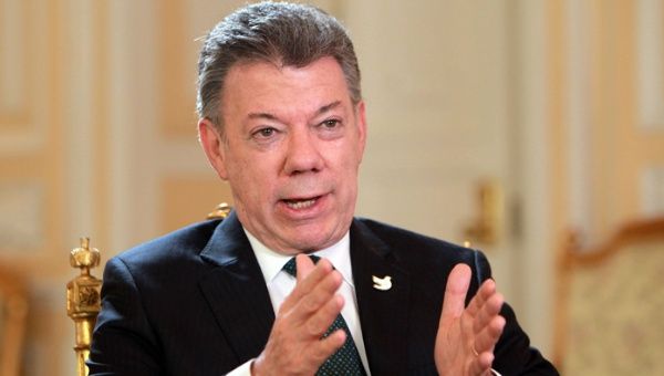 Santos hablaría con el Gobierno de EE.UU. para anular proceso de extradición.