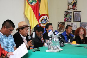 La Organización Nacional Indígena de Colombia (ONIC) ofreció una rueda de prensa.