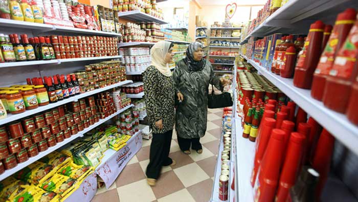 Miles de palestinos han reducido el consumo de productos israelíes tras los ataques contra su territorio