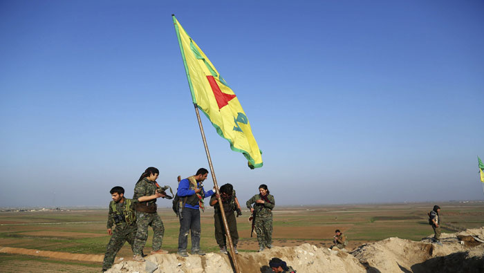 Kurdos celebrando su victoria del pasado 26 de febrero