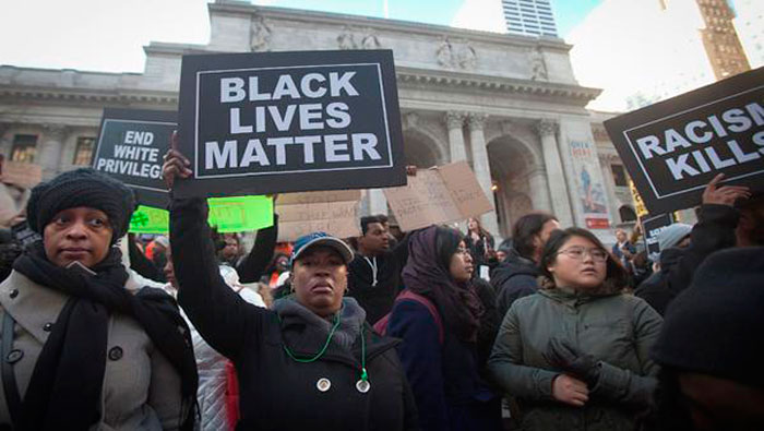 En EE.UU. han sido reiteradas las protestas por el abuso policial contra personas afrodescendientes.