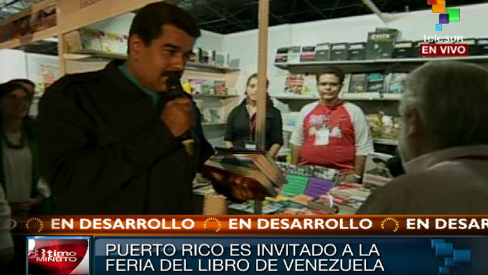 Maduro invita a los venezolanos a fomentar la lectura.