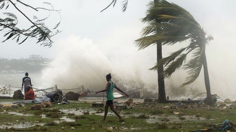 El ciclón Pam ha arrasado el territorio de Vanuatu, en el Pacífico sur.