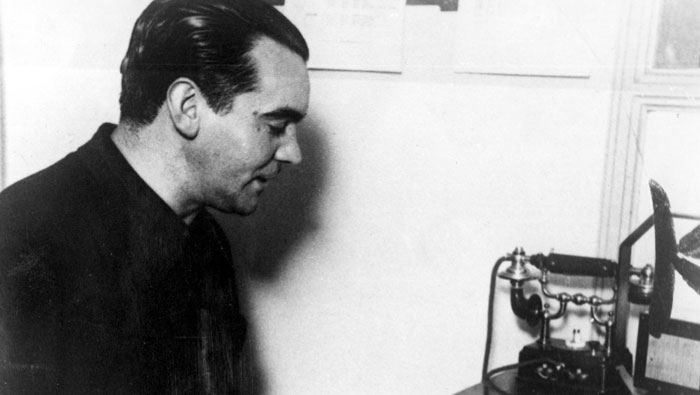 El poeta español Federico García Lorca fue asesinado en 1936.
