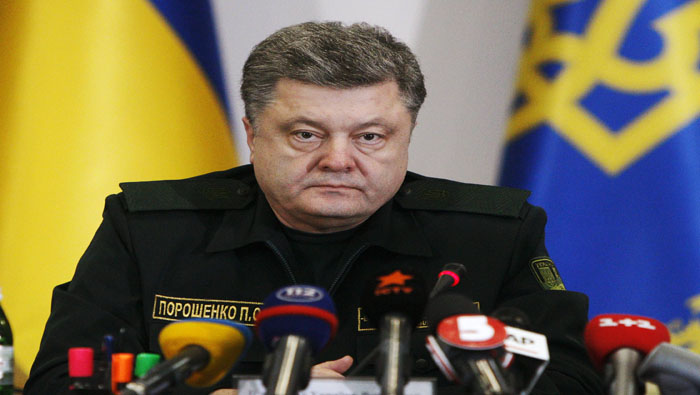Petro Poroshenko dice que el cese del fuego acordado en Minsk ha sido violado más de mil veces.