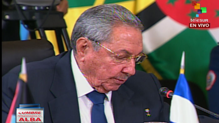El presidente de Cuba, Raúl Castro condenó la arremetida estadounidense contra Venezuela.