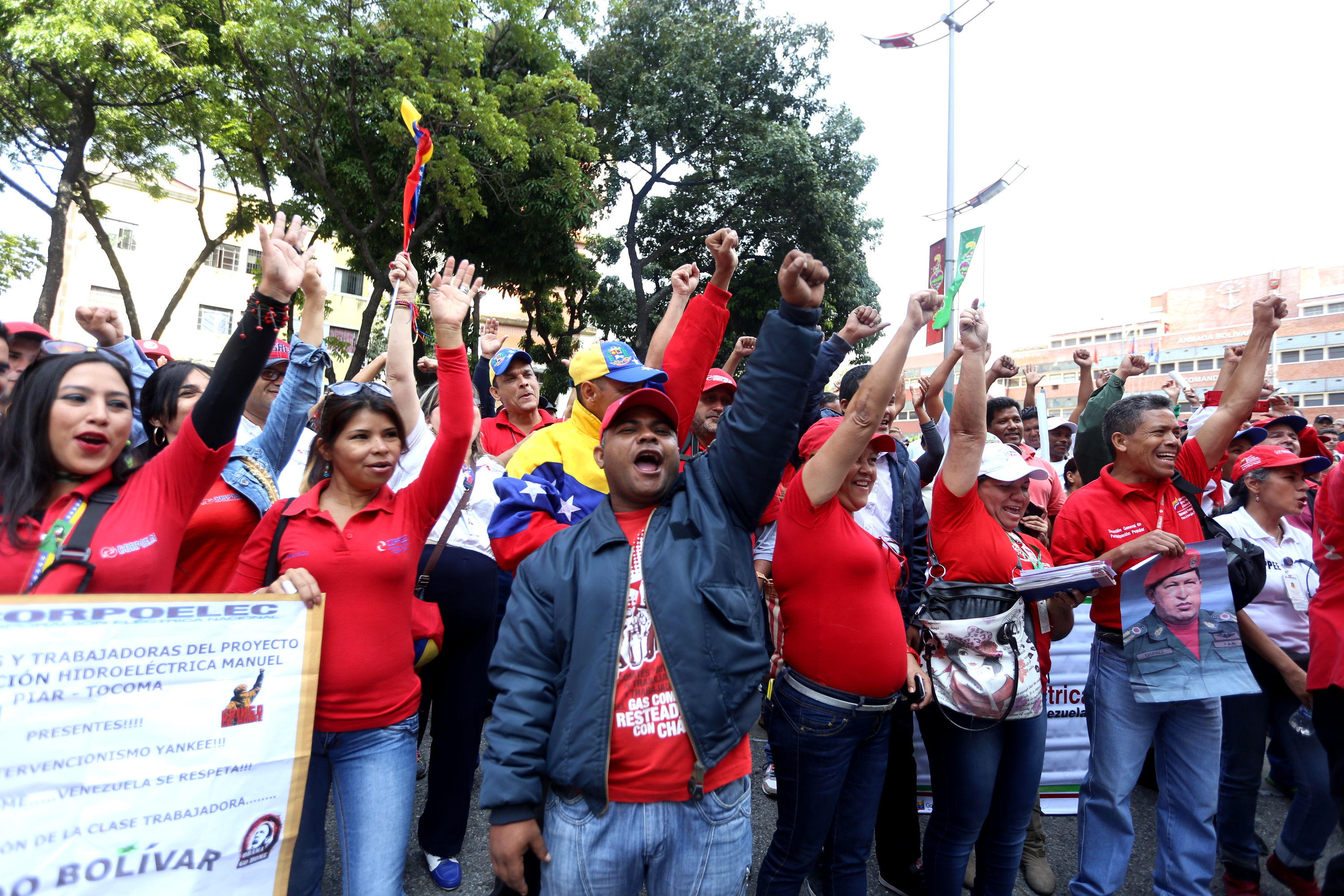 Trabajadores se movilizan en la capital venezolana