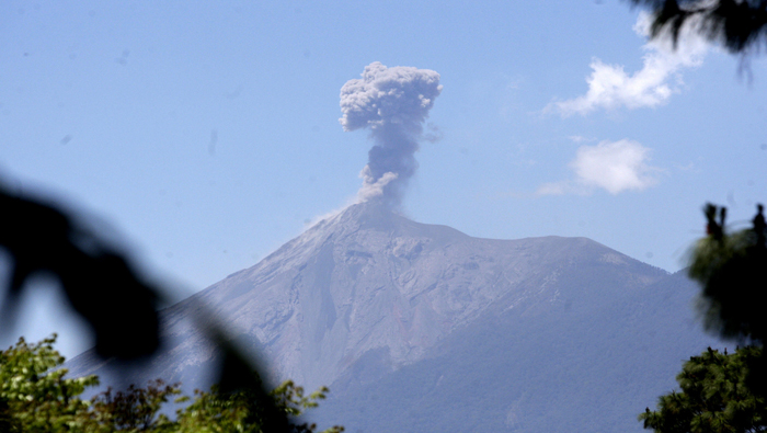 La erupción volcánica no causó daños en Gautemala.