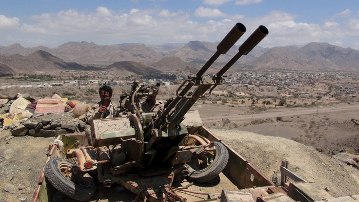 No se descarta la incursión terreste de Arabia Saudita en Yemen.