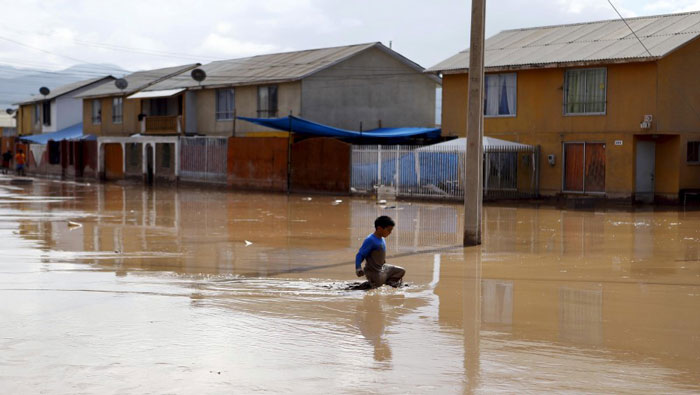Inundaciones repentinas en zona habitualmente seca ha sorprendido a los habitantes del norte de Chile