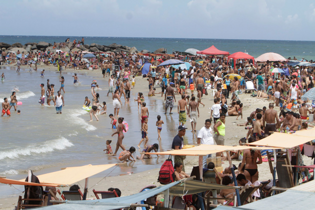 Más de 400 playas están aptas para el asueto de Semana Santa.