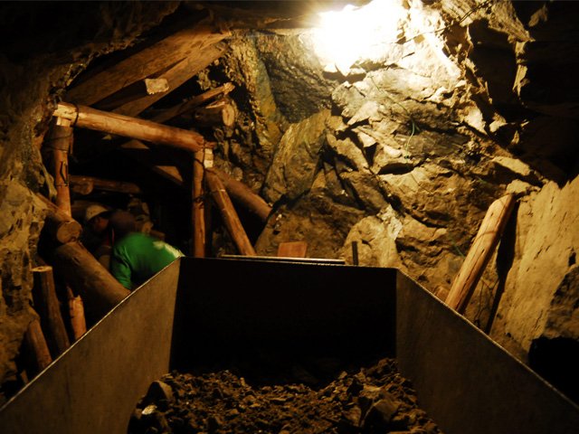 Los mineros se encontraban en una profundidad de 20 metros.