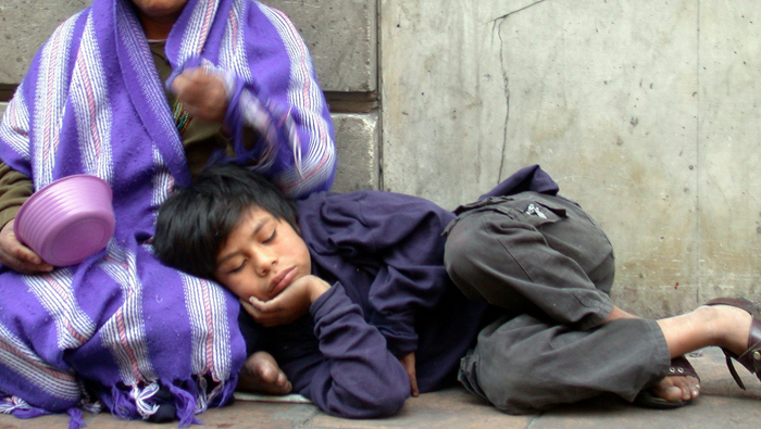 Durante 2012, más de 21 millones de niños, niñas y adolescentes mexicanos se hallaban en condición de pobreza.