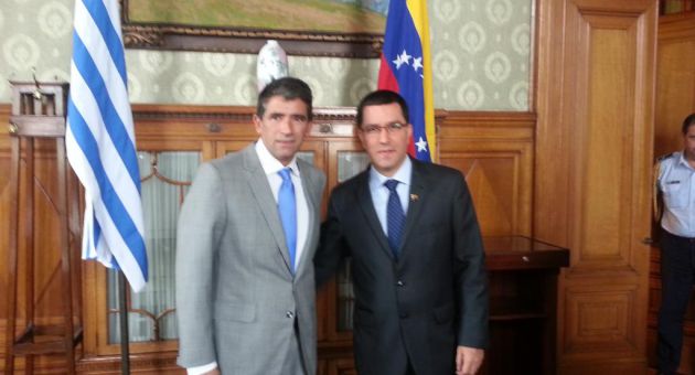 En las próximas semanas, el vicepresidente Raúl Sendic viajará a Venezuela para profundizar en temas energéticos y económicos.