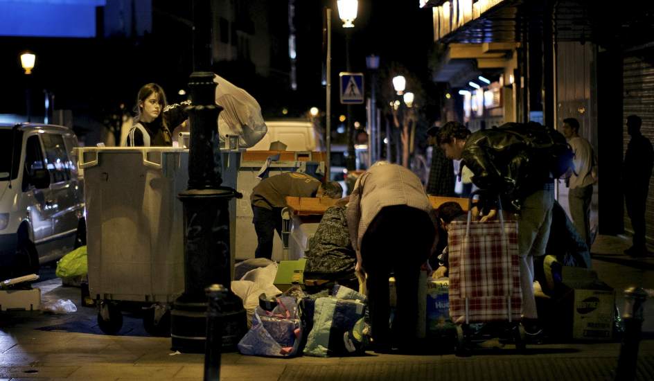 Más de 14 millones de españoles viven en situación de pobreza.