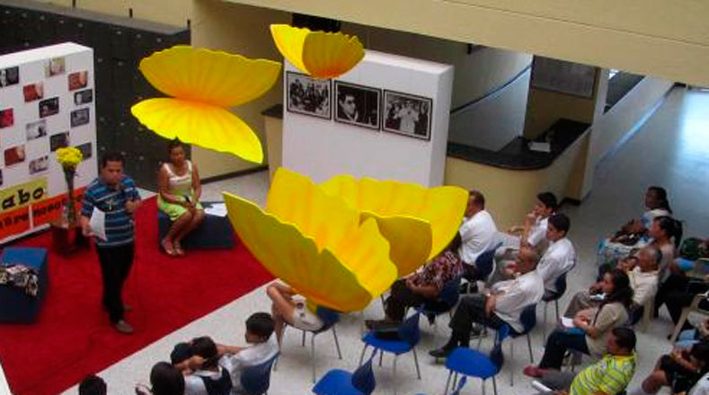 Las mariposas amarillas de Gabo sobrevolaron en muchas de las conferencias. 