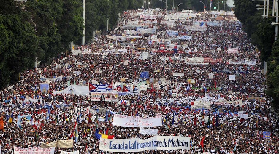 En Cuba participarán 68 países en histórico desfile por el Día del Trabajador.