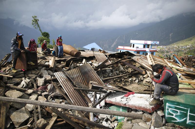 Nepal necesita la llegada de ayuda humanitaria a las zonas más afectadas por el sismo