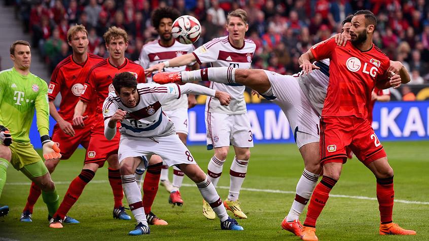 Bayern Múnich, con Claudio Pizarro como titular, cayó en su visita a Leverkusen. El peruano fue cambiado a los 71'.