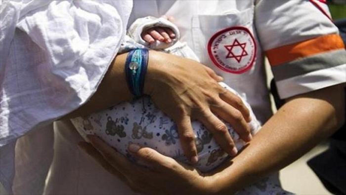 Al menos 25 bebés han sido objeto de tráfico humano por parte de Israel.