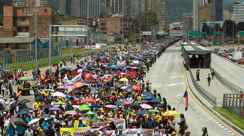 Se espera que la marcha concluya en horas de la tarde en la céntrica Plaza de Bolívar. 