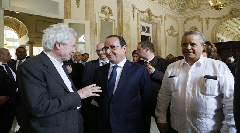 En la inauguración de la nueva sede de la Alianza Francesa, también estuvieron presentes  el embajador de Cuba en Francia, Héctor Igarza y el Director de la Biblioteca Nacional José Martí, Eduardo Torres Cuevas.