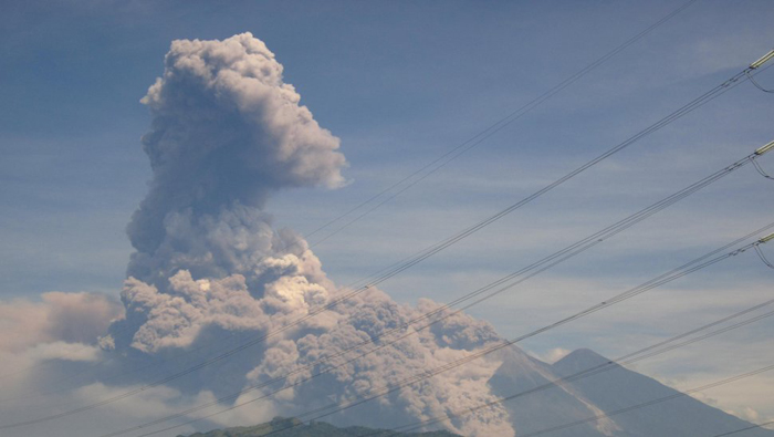 El volcán de Fuego es una de las tres estructuras geológicas activas en Guatemala.