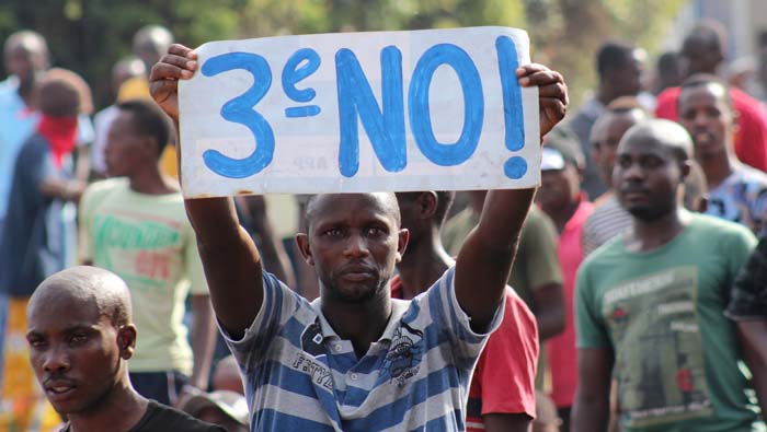 Los ciudadanos de Burundi se oponen a la postulación de un tercer mandato por parte del presidente Pierre Nkurunziza.