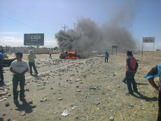 Los disturbios en provincias de Arequipa continúan
