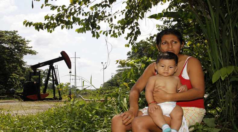 Habitantes de la región de Sucumbíos, en la Amazonía, consideran que el daño de los pozos de Chevron no se saldará sólo con el pago de las indemnizaciones.