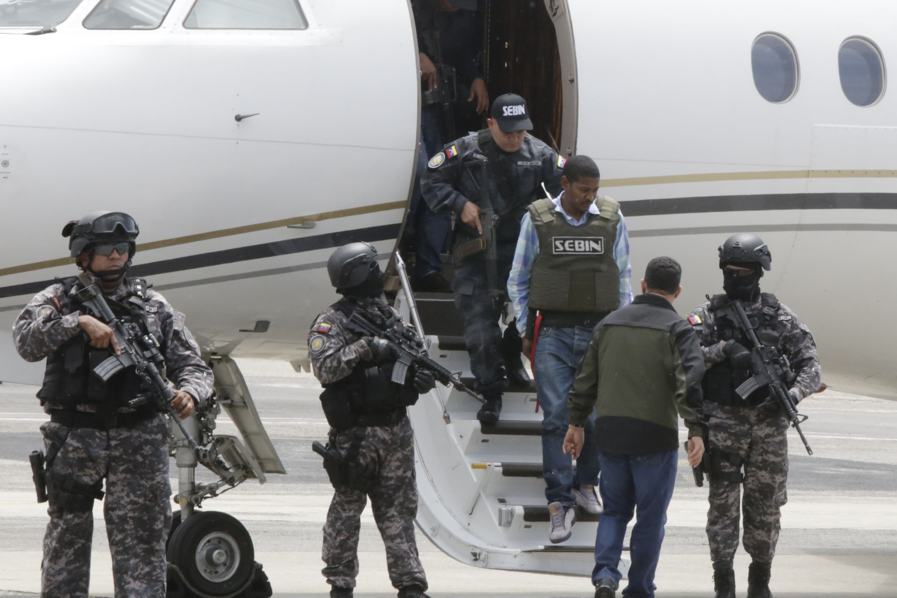 Leiver Padilla es entregado a las autoridades venezolanas.