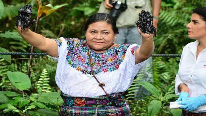 Menchú consideró que Ecuador lucha por una causa justa