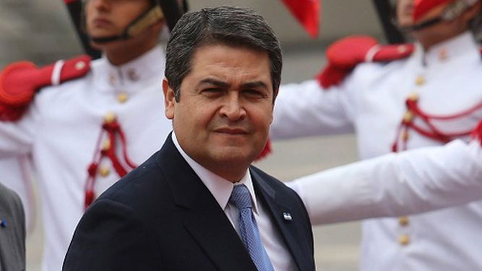 Presidente de Honduras envuelto en escándalo de corrupción