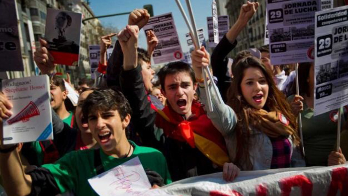 Juventud española es la más afectada por crisis en el país.