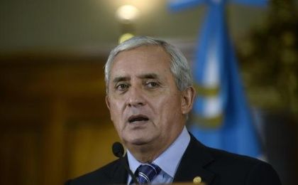 El presidente guatemalteco se encargó de poner a personal de confianza en puestos que manejaran las principales aduanas del país.