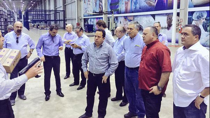 El ministro José David Cabello Rondón estuvo acompañado por el presidente de la Asamblea Nacional, Diosdado Cabello y los ministros Rodolfo Marco Torres y Giuseppe Yoffreda.