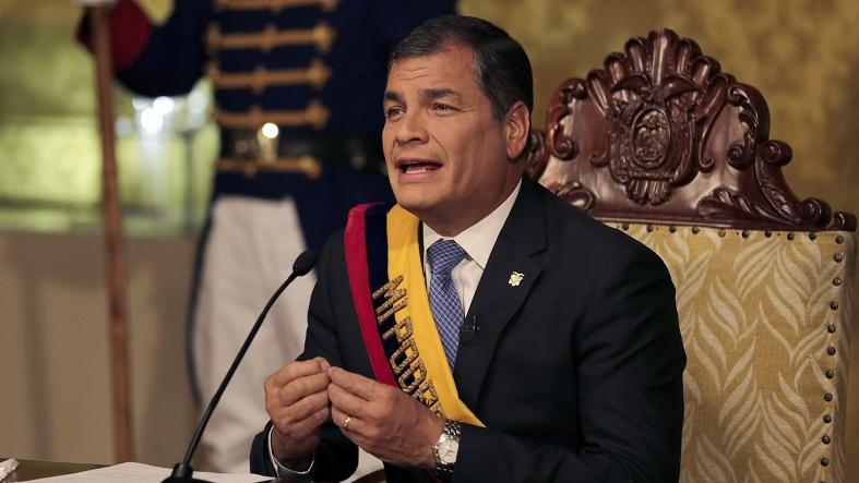 El presidente de Ecuador destacó que la oligarquía insulta la dignidad de los ecuatorianos