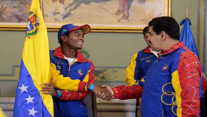 Presidente venezolano encabeza acto de atletas venezolanos rumbos a los Panamericanos 2015.