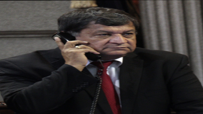 El diputado Baudilio Hichos es acusado por fraude con el Seguridad Social (IGSS).
