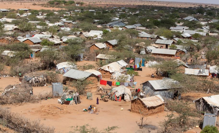 Campo de refugiados en Kenia acoge a más de 300 mil personas