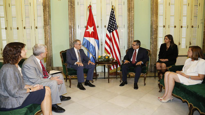 Representantes de ambas naciones sostuvieron un encuentro este miércoles en la sede de la Cancillería de Cuba.