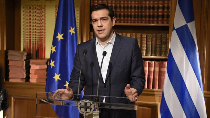 El primer ministro griego mantiene su postura pese a la presión de los acreedores.