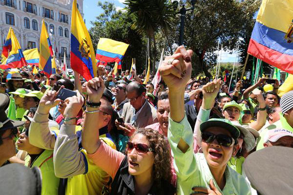 Ciudadanos de la Costa, Sierra y Amazonía se dan cita en la Plaza de la Independencia este 2 de julio.