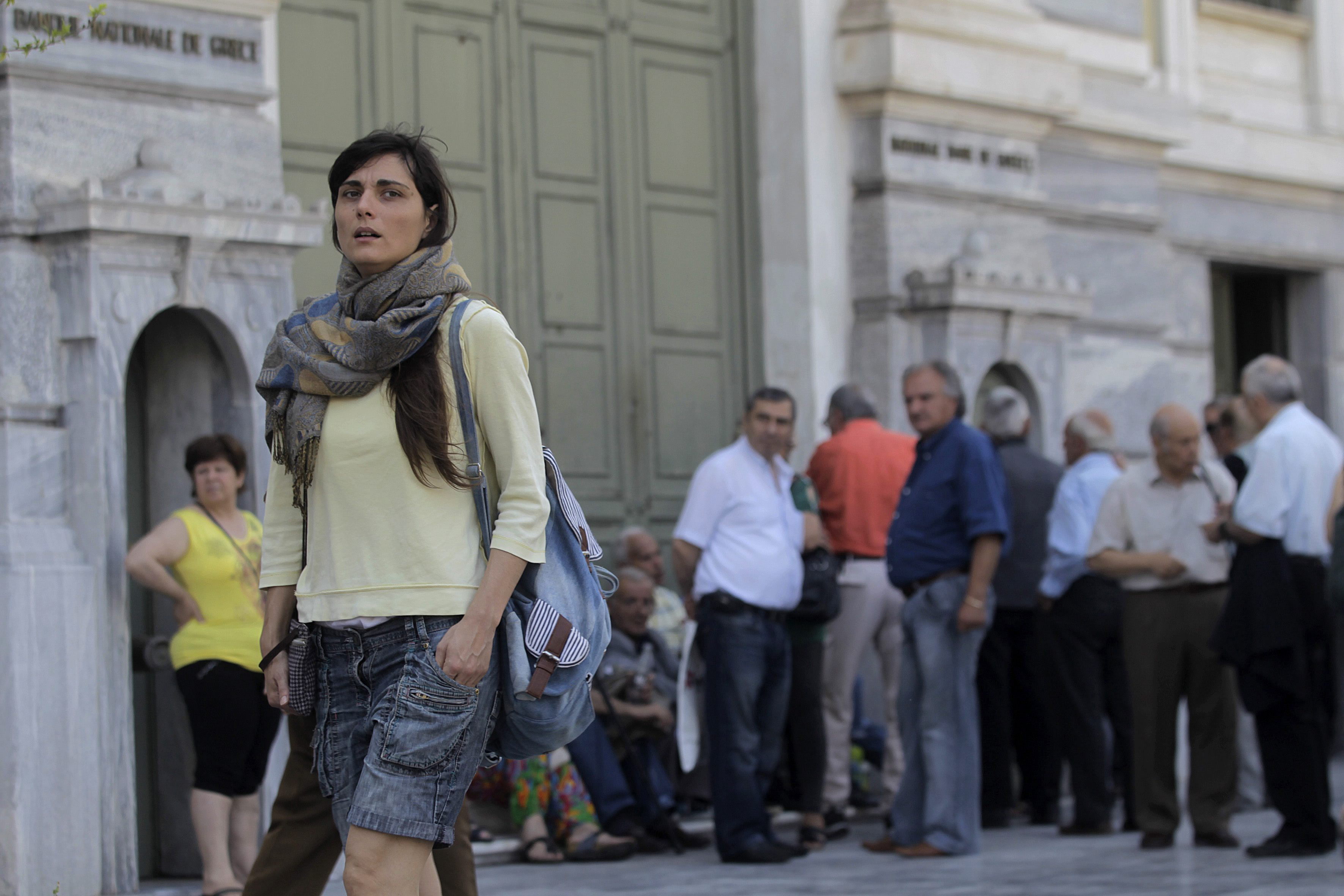 Los griegos realizarán un referéndum el próximo domingo para buscar una salida a la situación.