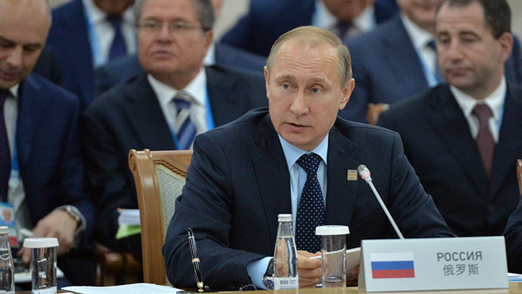 El mandatario ruso inauguró foro económico de la OCS en Ufá