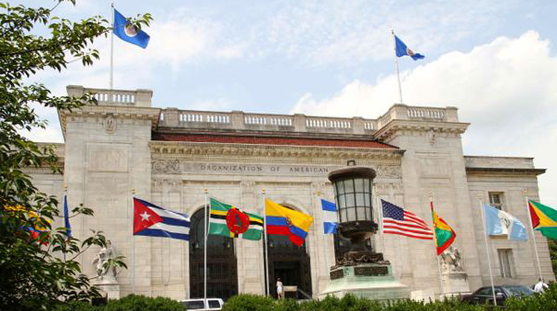 Aunque Cuba fue expulsada de la OEA en 1962, la bandera de la Isla se mantiene en la sede del organismo en Washington.