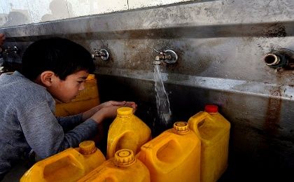 Israel ha ido disminuyendo la entrega de agua a los palestinos progresivamente. En 2008 se redujo a 84 millones.