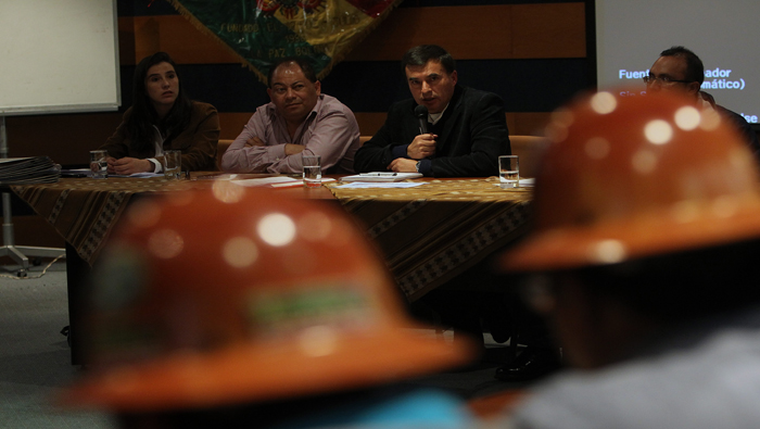 De acuerdo al ministro del Gobierno boliviano, las negociaciones serán por tiempo y materia, hasta agotar los temas.