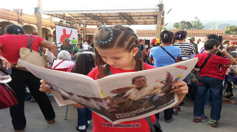 Para Hugo Chávez, acabar con el analfabetismo era la base para despertar a todo un pueblo.