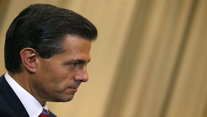 Solo el 34 por ciento de los mexicanos aprueba la gestión de Enrique Peña Nieto.